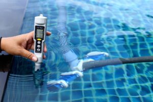 manutenzione di una piscina - all in one solution